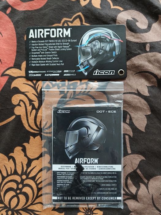 Каска за мотор Icon Airform Manik'rr