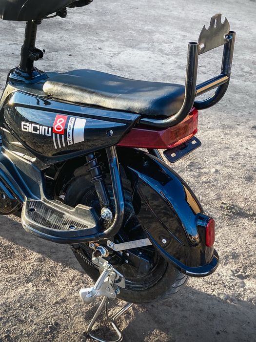 SK8 электроскутер