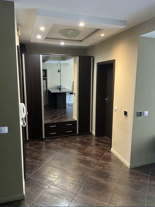 Дава се под наем Тристаен апартамент в София, Лозенец - 95 кв.м за 749 € - Снимка #5