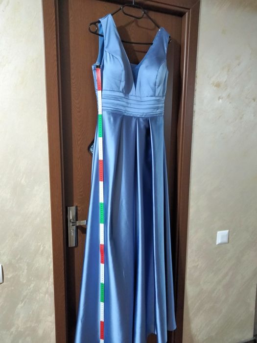 Rochie noua, tafta, marimea 42