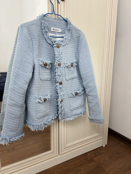 Костюм сатылады.