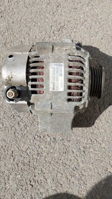 Генератор на Тойота Марк 2