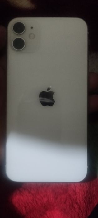 Iphone 11 white 64 gb