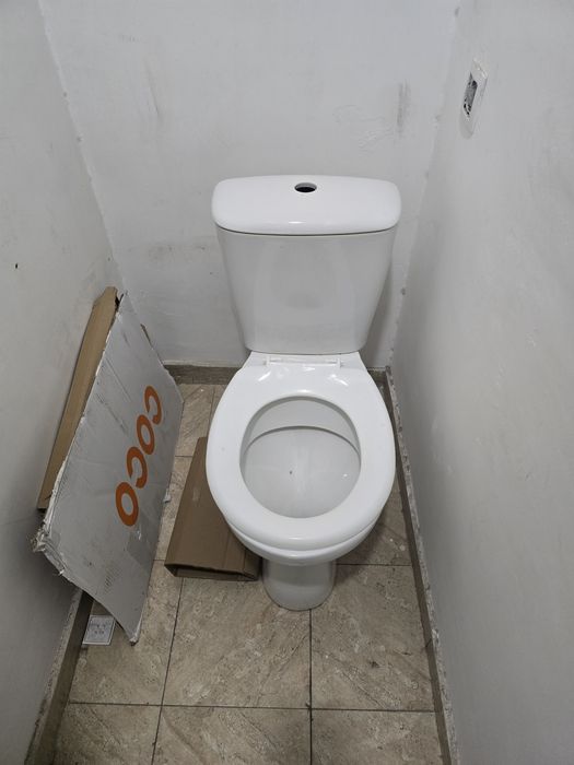 Продается унитаз