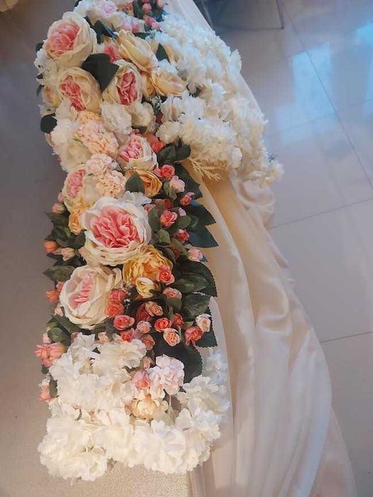 украса за сватбена , младоженска маса