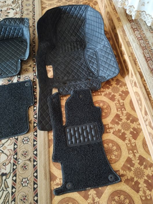 Продам коврик Три .Д.на  Субару XV.