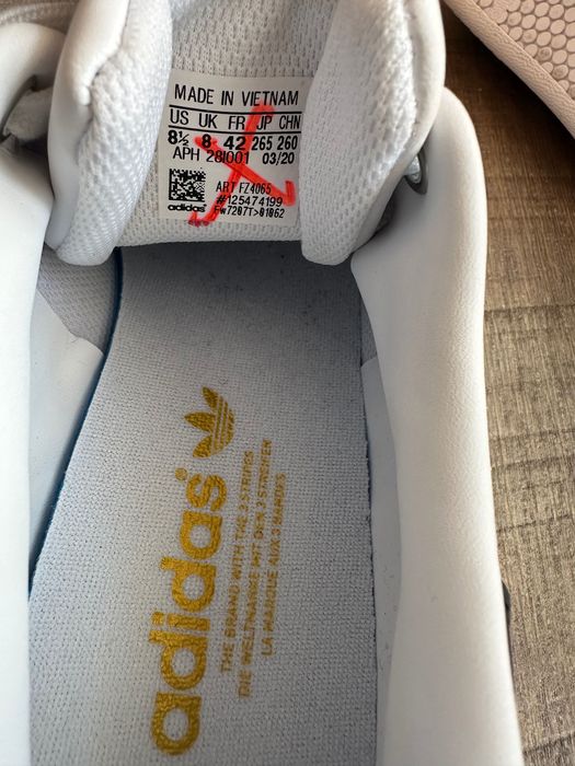 Сникърси Stan Smith /Бял/ 42 номер.