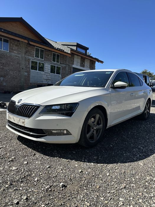 Usi stanga / Portiere stanga Skoda Superb 3, 2015-2023