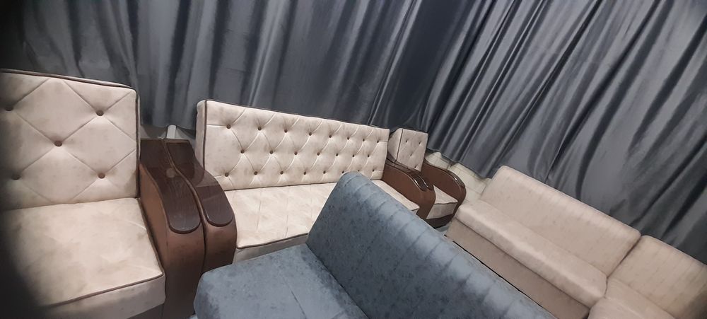 Yangi mebellar sotiladi