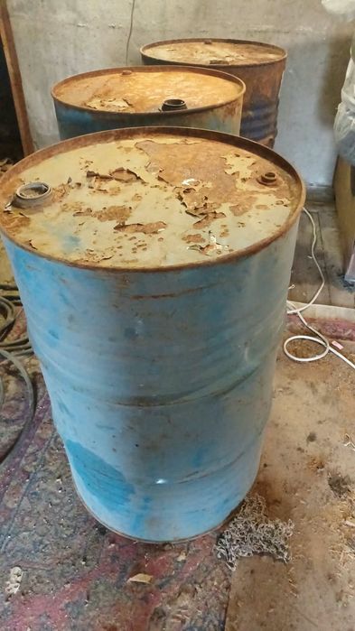 Продам бочки срочно