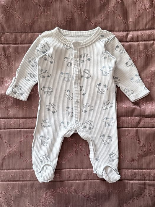 Набор одежды для новорожденного