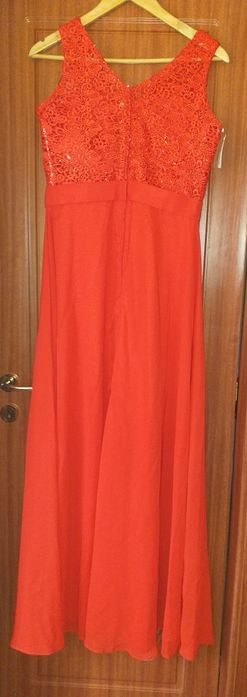 VÂND rochie eleganta.