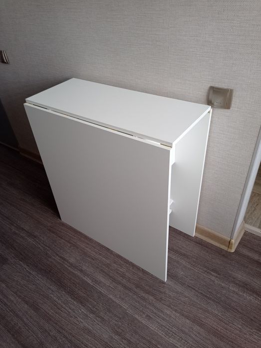 Раскладной низкий стол