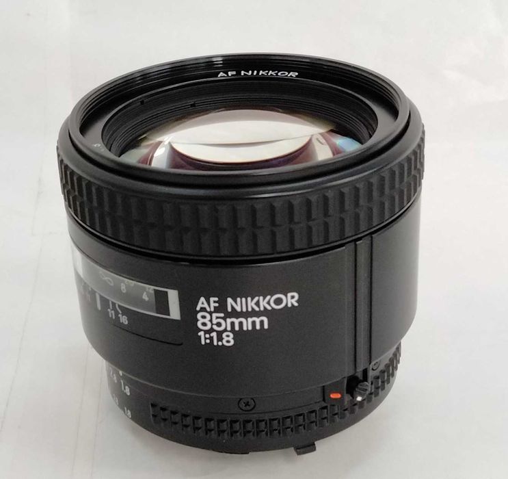 Aparat foto Nikon D610 body 1200lei sau kit  cu obiectiv nikkor 35-135mm macro + alte obiective