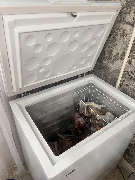 Продам морозильную камеру