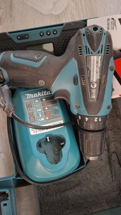 Продам Шуруповерт Макита