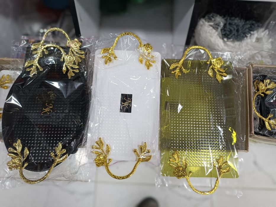 Yengil Idish Assorti meva solish un.