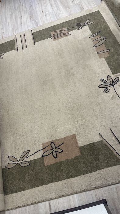 Продам ковер, размер 2.5×3.6