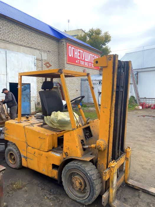 Продам вилочный погрузчик Балканкар