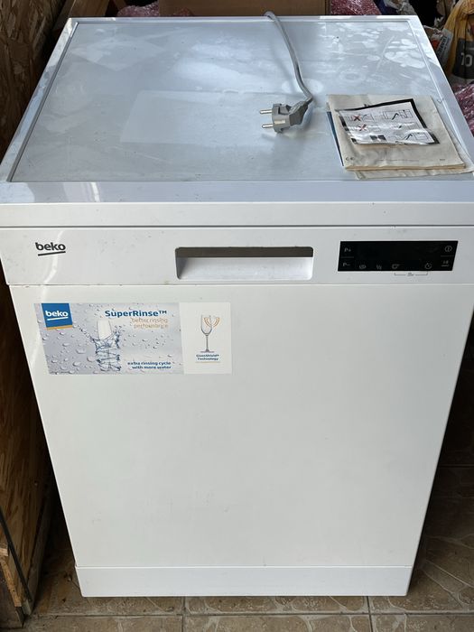 Masina spalat vase BEKO
