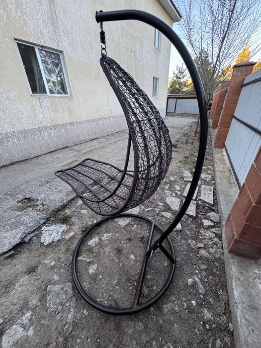 садовое подвесное кресло