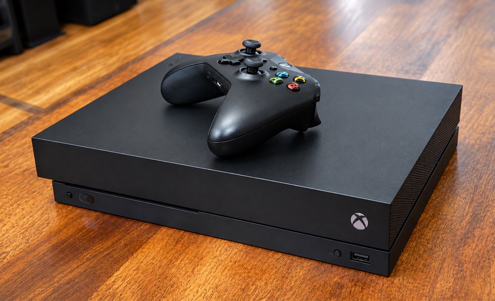 Xbox One X 1TB