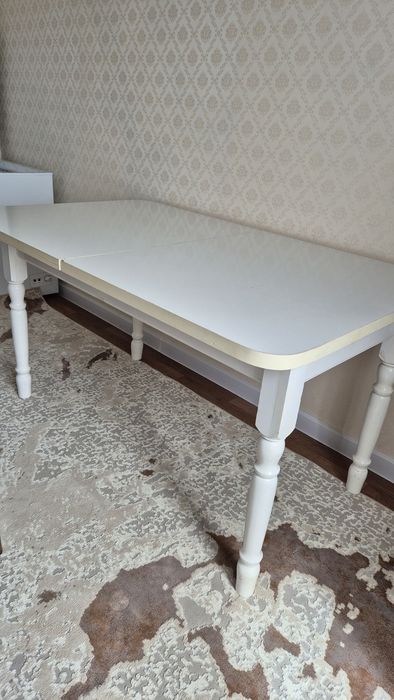 Продам стол и 4 стула
