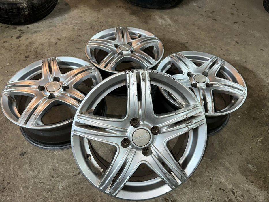 R15 PCD 4*100 Комплект легкосплавных дисков