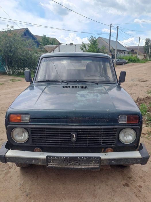 Продам нива 2131 5ти дверная