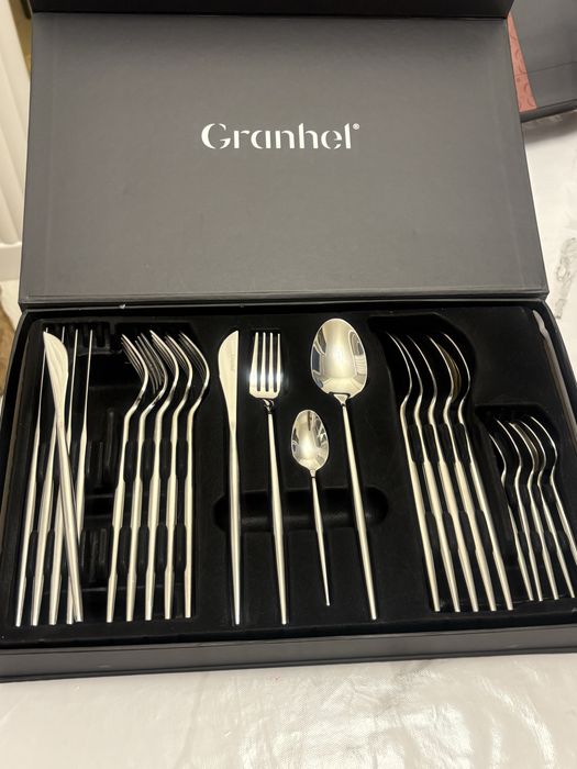 Набор столовых приборов