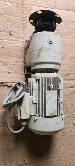 Электрический двигатель 380В