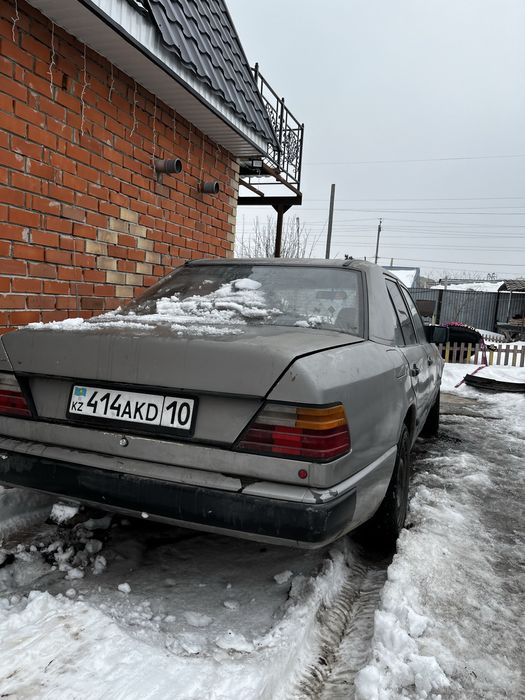 Мерседес 124 Е300