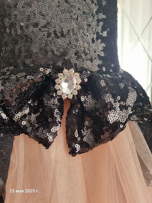 Нарядное платье для девочки