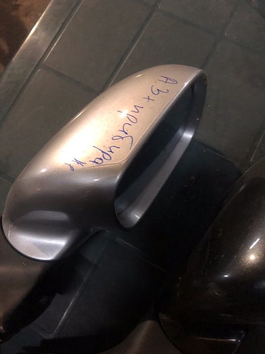 Дясно огледало за ауди а3 99г