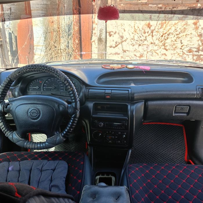 Продам машину срочно