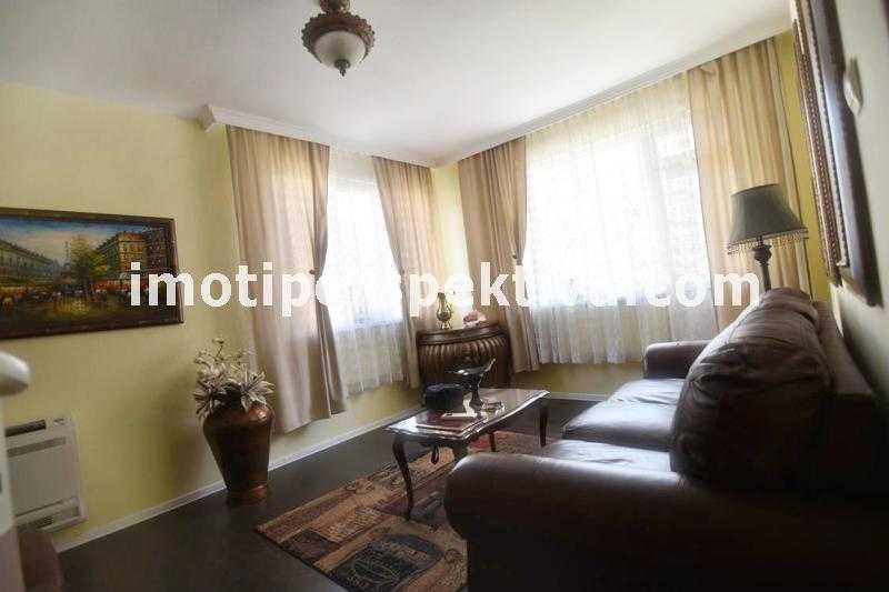 Продава се Тристаен апартамент в Пловдив, Беломорски - 97 кв.м за 1547 €/кв.м - Снимка #3
