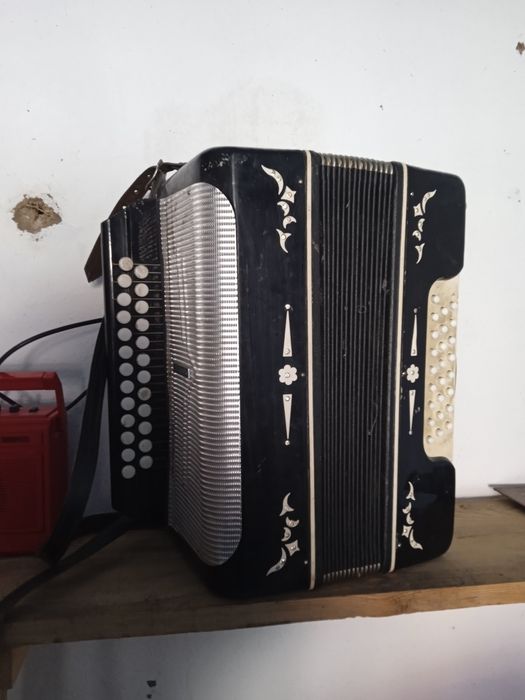 Продам гармошку,