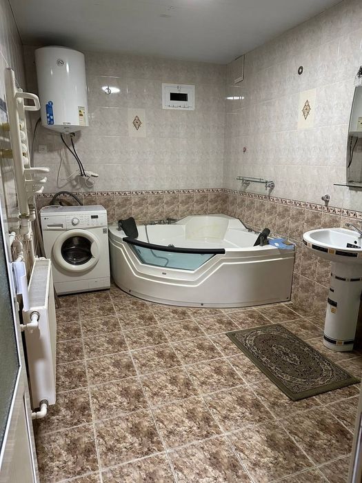 Аренда себзор 4.хонали  оилага берилади расмдаги уй