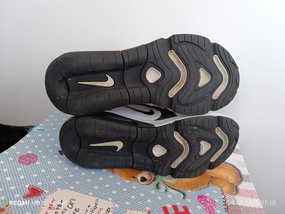 Nike Air Max 200''оригинални маратонки 44 номер