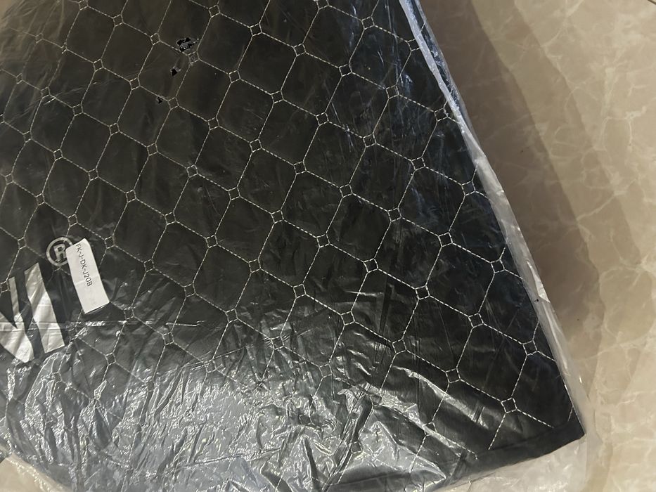 Продам авто чехлы