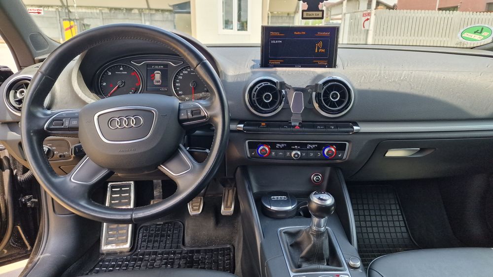 Audi A4.  8V  2.0 -184 cp