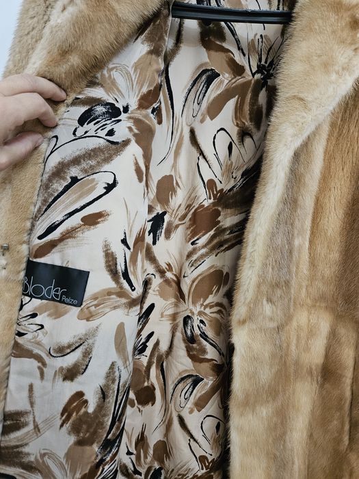 Haina lunga  din vizon culoare crem