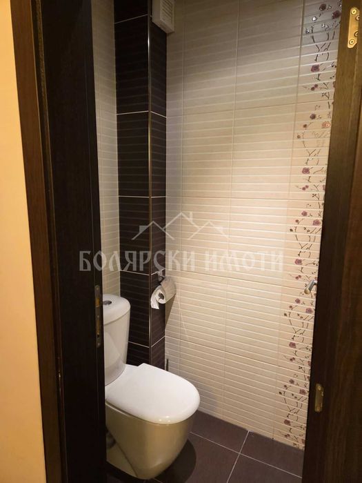 Дава се под наем Тристаен апартамент в Велико Търново, Акация - 93 кв.м за 435 € - Снимка #11