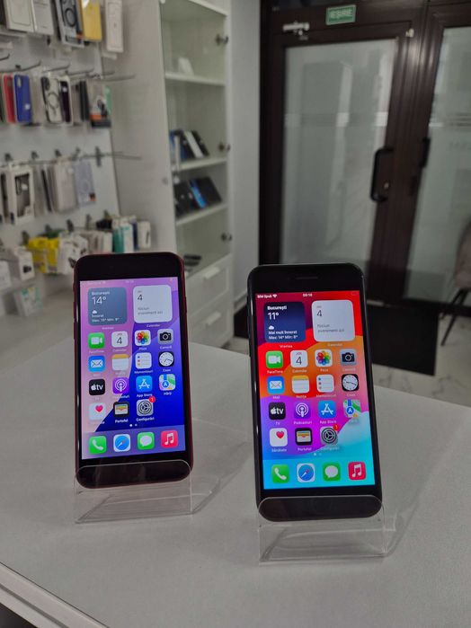 Iphone Se 2 Rosu si Negru Neverlocked Doc House Gsm