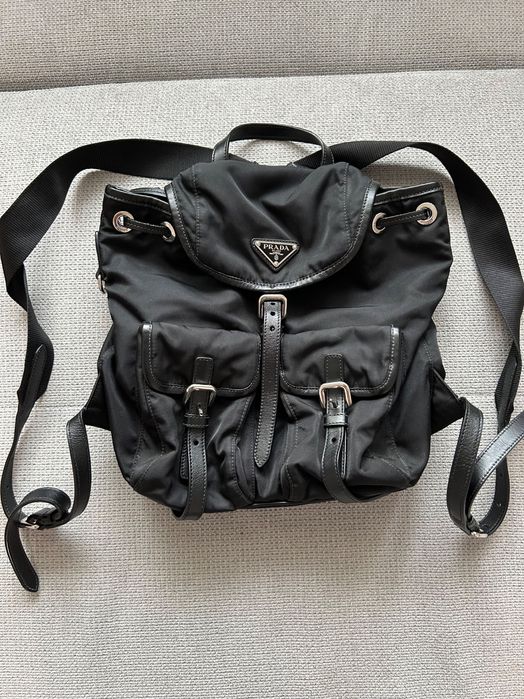 ОРИГИНАЛНА Prada раничка