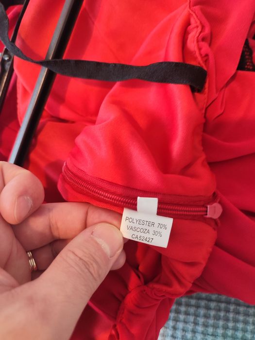 Rochie lunga , rosu cu negru, marime M