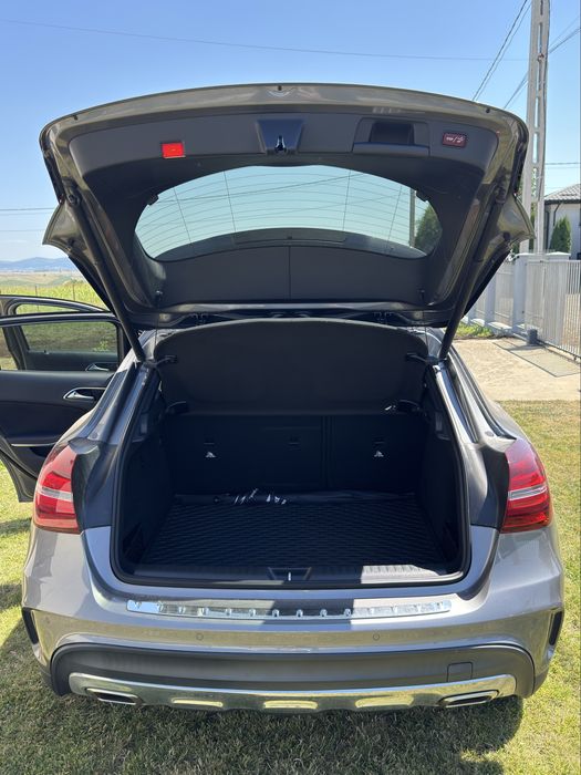 Mercedes Benz GLA 250 4 Matic AMG