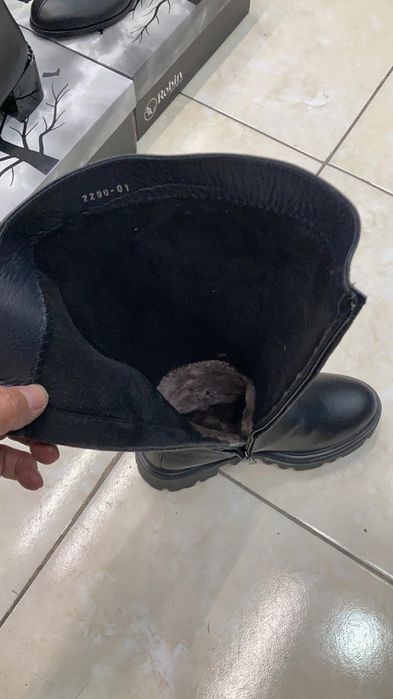 Продам жен.кожаные сапоги