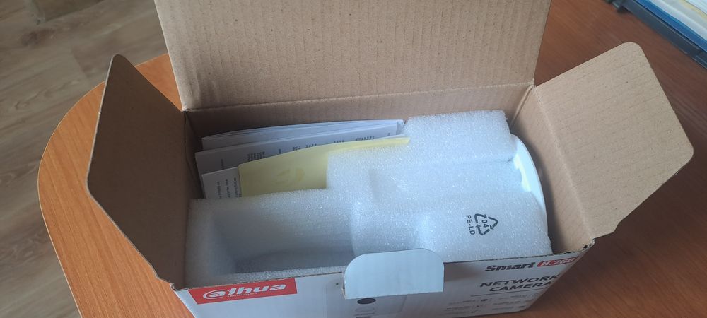 IP-камера Dahua DH-IPC-K42AP