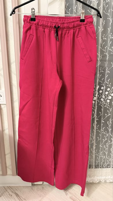 Распродажа женских вещей